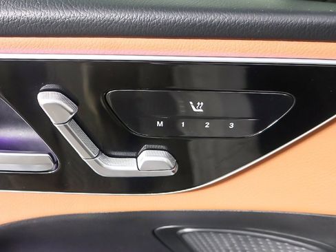 Used 2023 Mercedes-Benz C 300 4MATIC Sedan w/ Exclusive Trim Package image 39