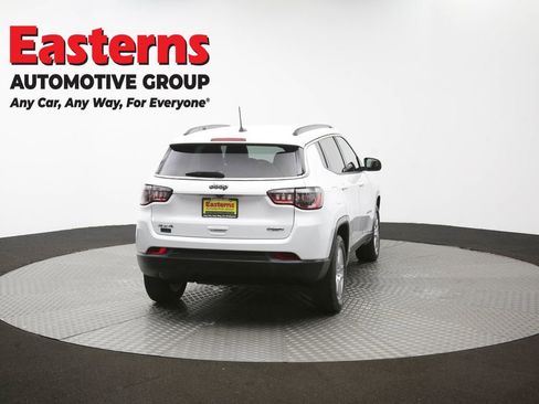 Used 2022 Jeep Compass Latitude w/ Convenience Group AWD/4WD image 38