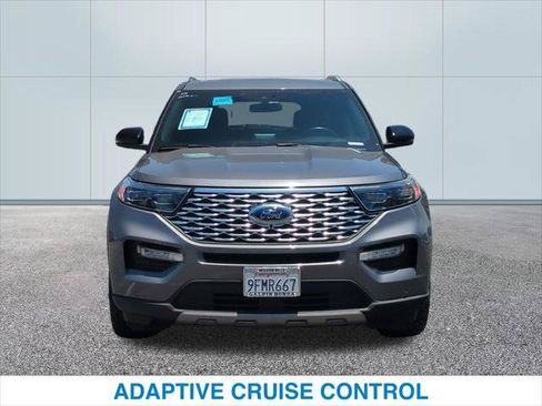 Used 2023 Ford Explorer Platinum w/ Technology Package AWD/4WD image 3
