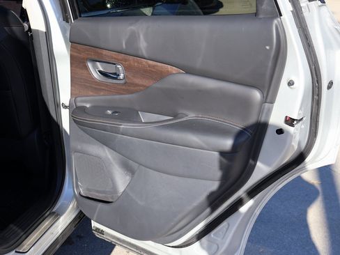 Used 2023 Nissan Murano Platinum w/ Cargo Package image 14