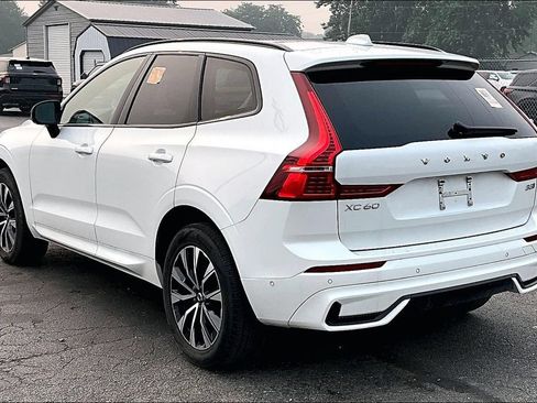 Used 2025 Volvo XC60 B5 Plus AWD/4WD image 3