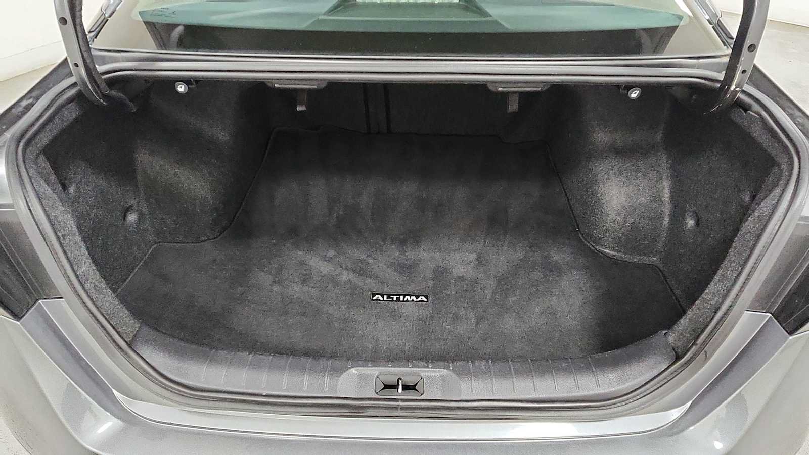 Used 2022 Nissan Altima 2.5 SV FWD image 26