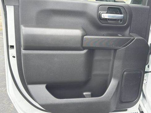 Used 2022 Chevrolet Silverado 2500 LT AWD/4WD image 16