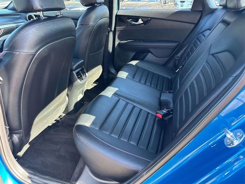 Used 2022 Kia Forte GT w/ GT2 Package image 12