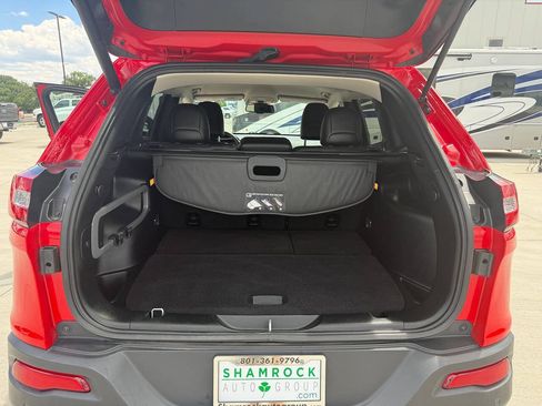 Used 2018 Jeep Cherokee Trailhawk w/ Comfort/Convenience Group AWD/4WD image 26