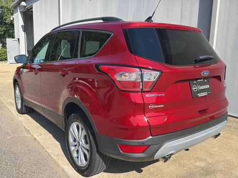 Used 2018 Ford Escape SEL FWD image 5