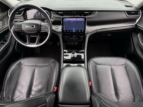 Used 2021 Jeep Grand Cherokee L Limited image 10