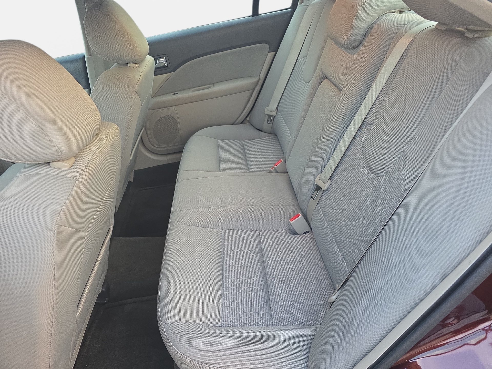 Used 2012 Ford Fusion SE FWD image 14