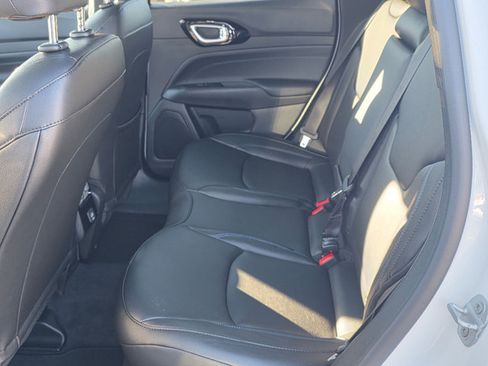 New 2026 Jeep Compass Limited w/ Limited Altitude Pack image 11