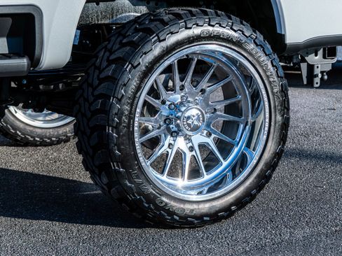 New 2026 Ford F250 Platinum image 40