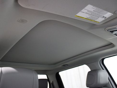 Used 2024 Toyota Tundra Limited image 24