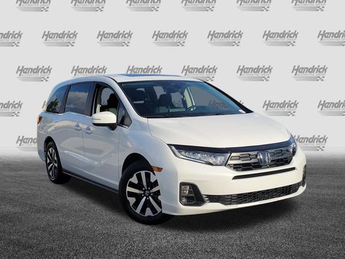 Used 2026 Honda Odyssey EX-L image 2