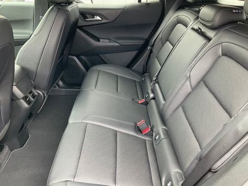 New 2026 Chevrolet Equinox LT w/ Convenience Package II image 13