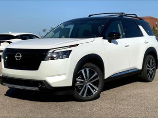 New 2025 Nissan Pathfinder Platinum w/ Cargo Package video 2