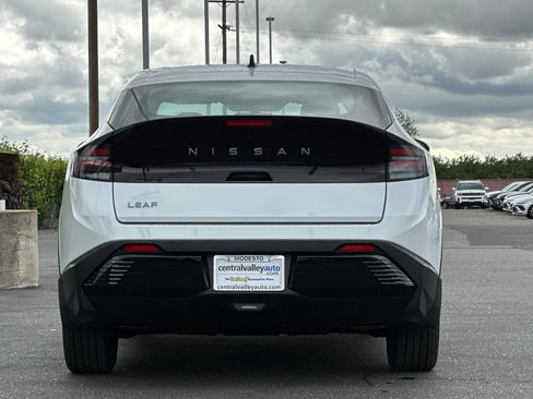 New 2026 Nissan Leaf SV+ w/ Protection Package FWD image 5