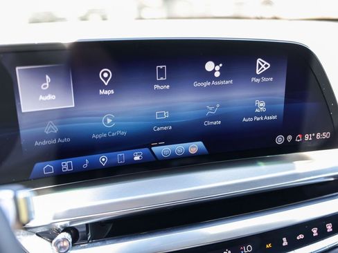 Certified 2024 Cadillac Lyriq Sport AWD/4WD image 15