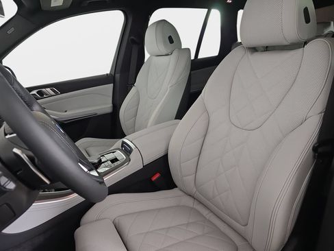 New 2026 BMW X5 xDrive40i w/ Premium Package AWD/4WD image 15