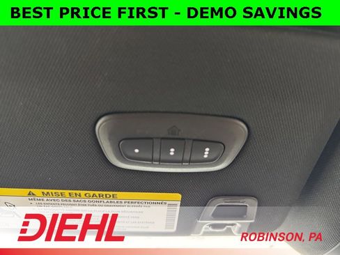 New 2025 Jeep Grand Cherokee Limited w/ Black Appearance Package image 34