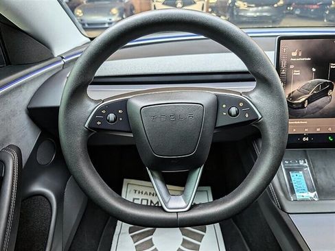 Used 2025 Tesla Model 3 Long Range AWD/4WD image 19