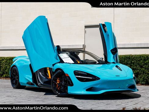 Used 2024 McLaren 750S Spider image 34