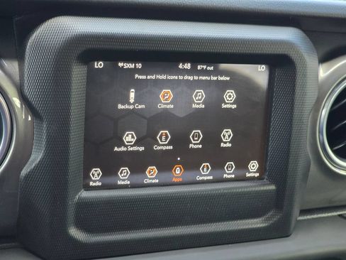 Used 2018 Jeep Wrangler Unlimited Sahara w/ LED Lighting Group AWD/4WD image 41