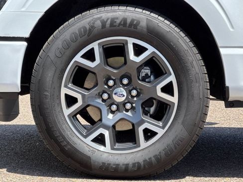 Used 2024 Ford F150 STX RWD image 37