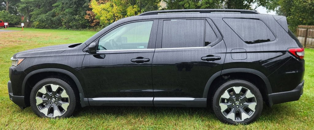 Used 2026 Honda Pilot Elite image 4