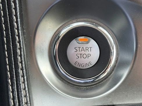 Used 2023 Nissan Maxima SL image 17