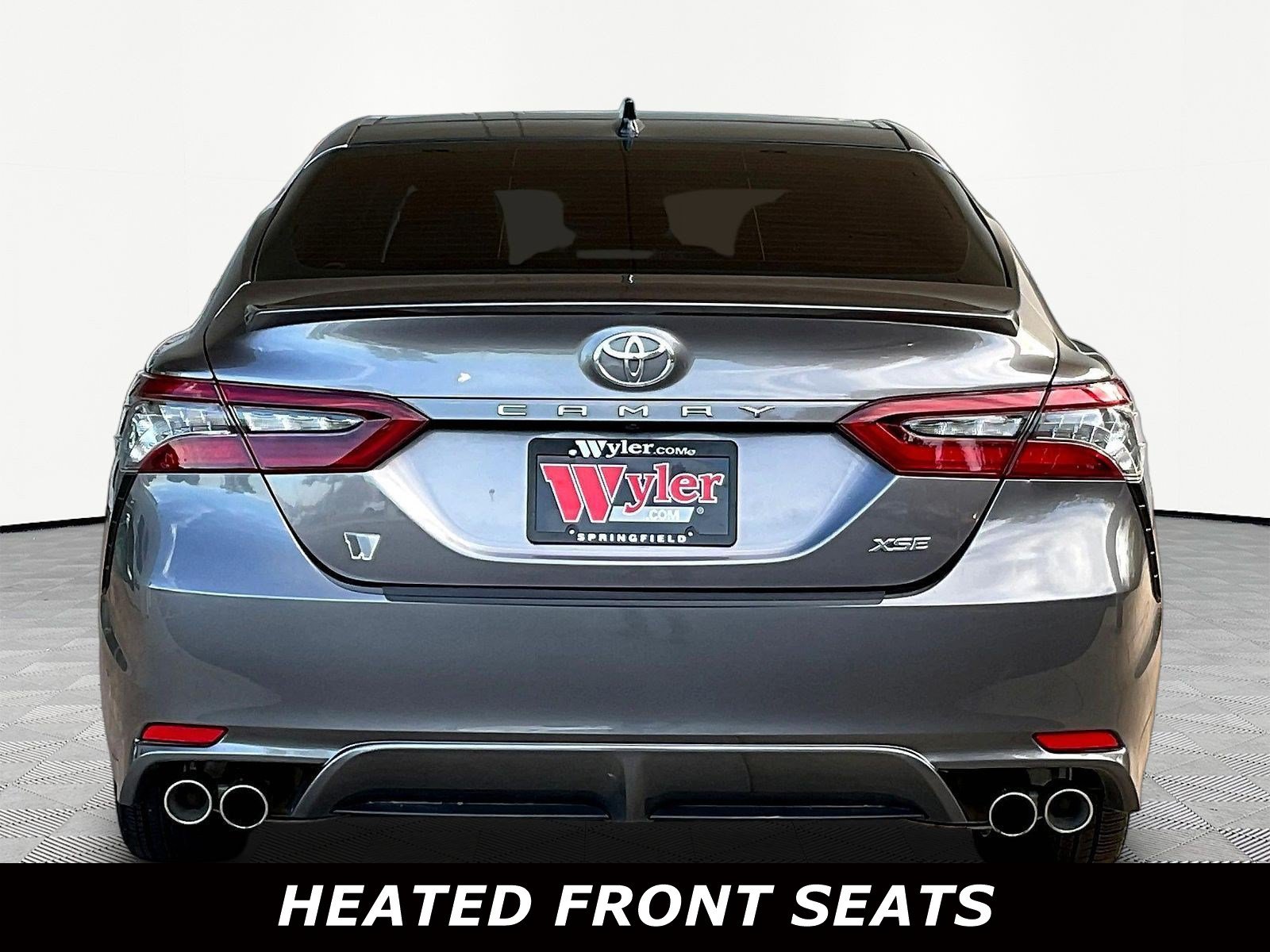 Used 2021 Toyota Camry XSE FWD image 5