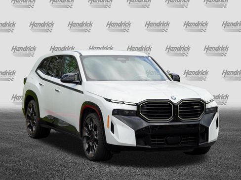 Used 2023 BMW XM AWD/4WD image 2