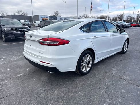 Used 2020 Ford Fusion SE image 7
