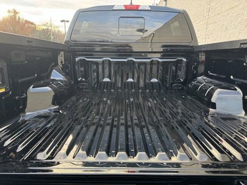 New 2025 Ford Ranger XLT w/ Chrome Accent Package image 39