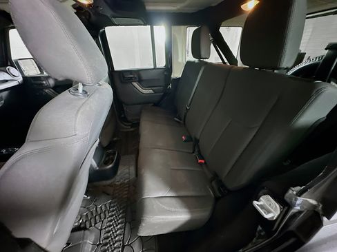 Used 2017 Jeep Wrangler Unlimited Sport w/ Quick Order Package 24S image 23