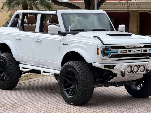 Used 2025 Ford Bronco Outer Banks AWD/4WD image 10