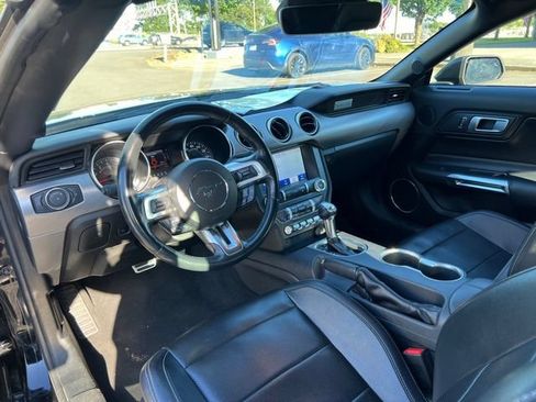 Used 2022 Ford Mustang Premium RWD image 15