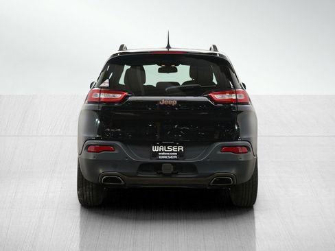 Used 2017 Jeep Cherokee 75th Anniversary AWD/4WD image 4