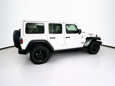 Used 2023 Jeep Wrangler Unlimited w/ Sun & Screen Package AWD/4WD image 10