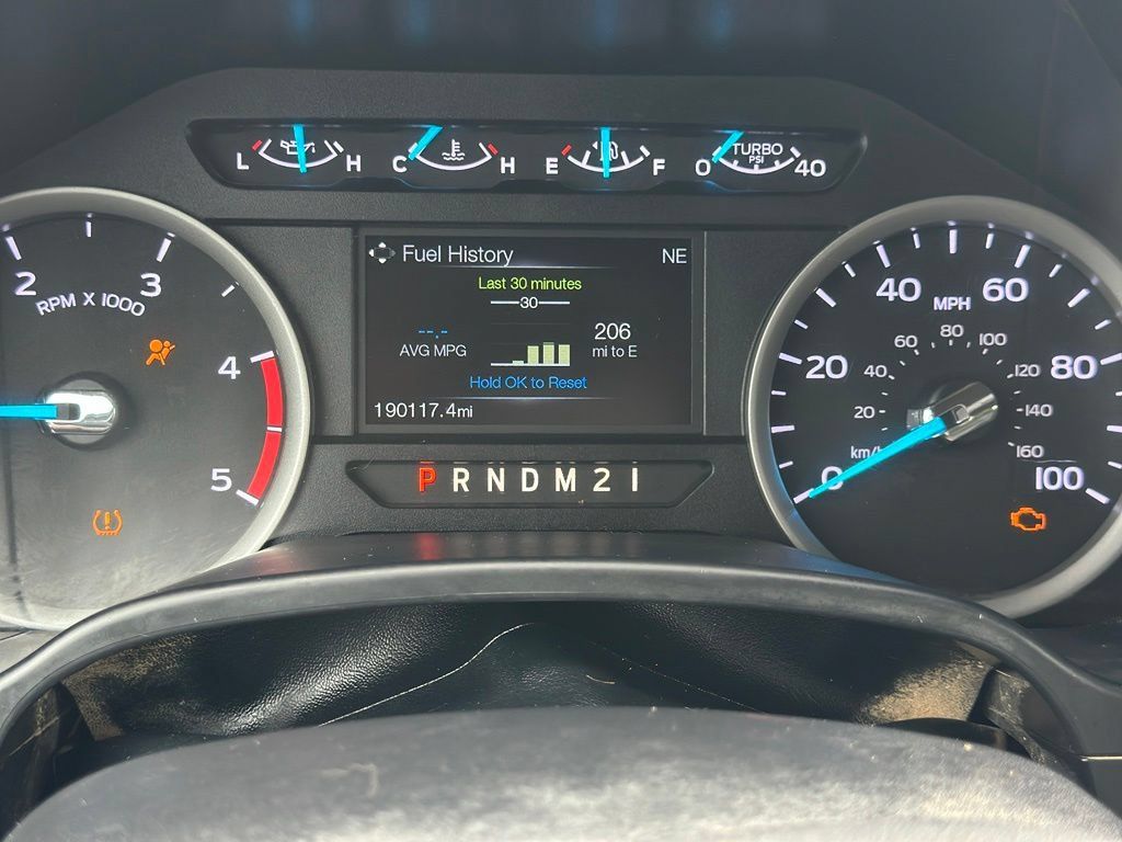 Used 2018 Ford F250 XL w/ Power Equipment Group AWD/4WD image 5