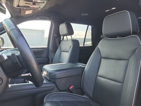 Certified 2025 Chevrolet Tahoe Premier AWD/4WD image 23