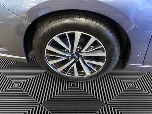 Used 2018 Subaru Legacy 2.5i Premium w/ Popular Package #1 AWD/4WD image 14