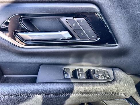 New 2026 GMC Yukon XL Denali w/ Sun & Power Step Package image 22