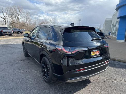 New 2026 Honda HR-V Sport image 8