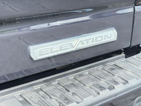 Used 2025 GMC Sierra 1500 Elevation AWD/4WD image 11