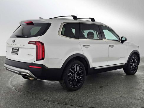 Used 2020 Kia Telluride SX image 3