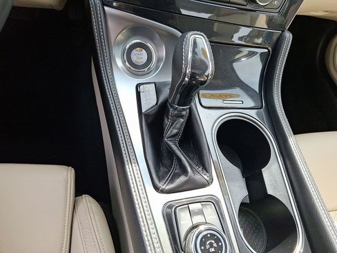 Used 2023 Nissan Maxima Platinum FWD image 16