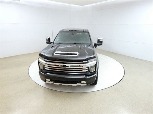 Used 2020 Chevrolet Silverado 3500 High Country w/ Z71 Off-Road Package image 14