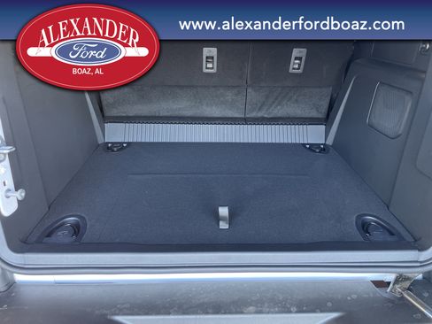 New 2025 Ford Bronco 4-Door image 18