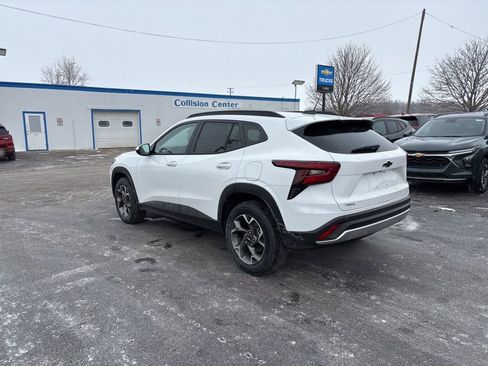 New 2026 Chevrolet Trax LT w/ Driver Confidence Package image 6