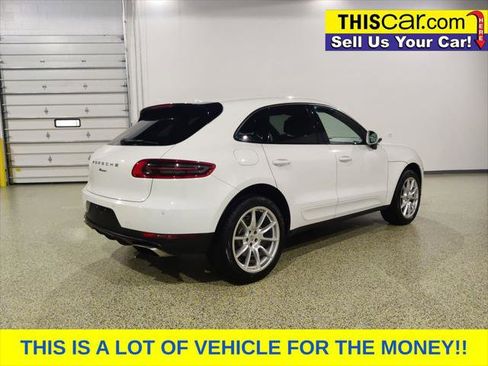 Used 2018 Porsche Macan AWD/4WD image 7