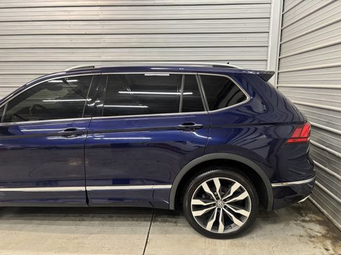 Used 2021 Volkswagen Tiguan SEL Premium R-Line image 5